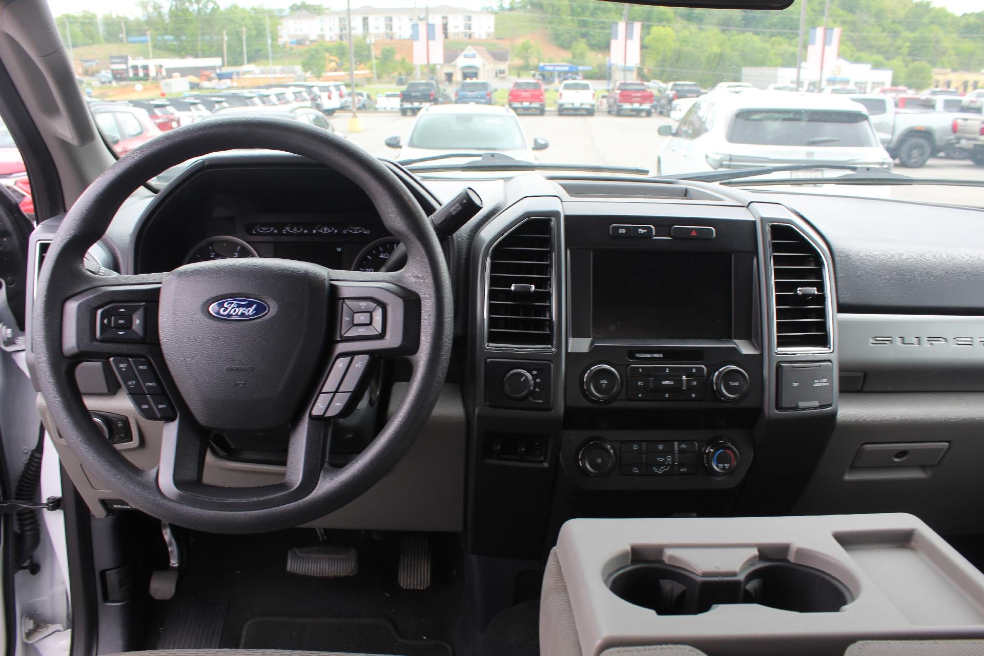 2022 Ford Super Duty F-250 SRW XL