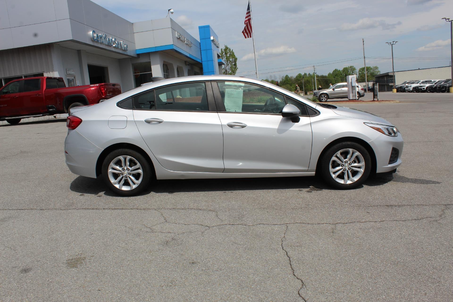 2019 Chevrolet Cruze LS