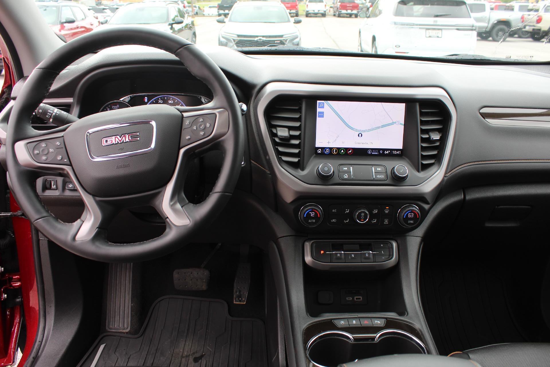 2023 GMC Acadia AT4