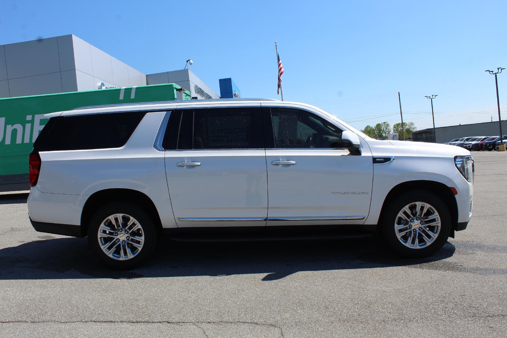 2021 GMC Yukon XL SLT