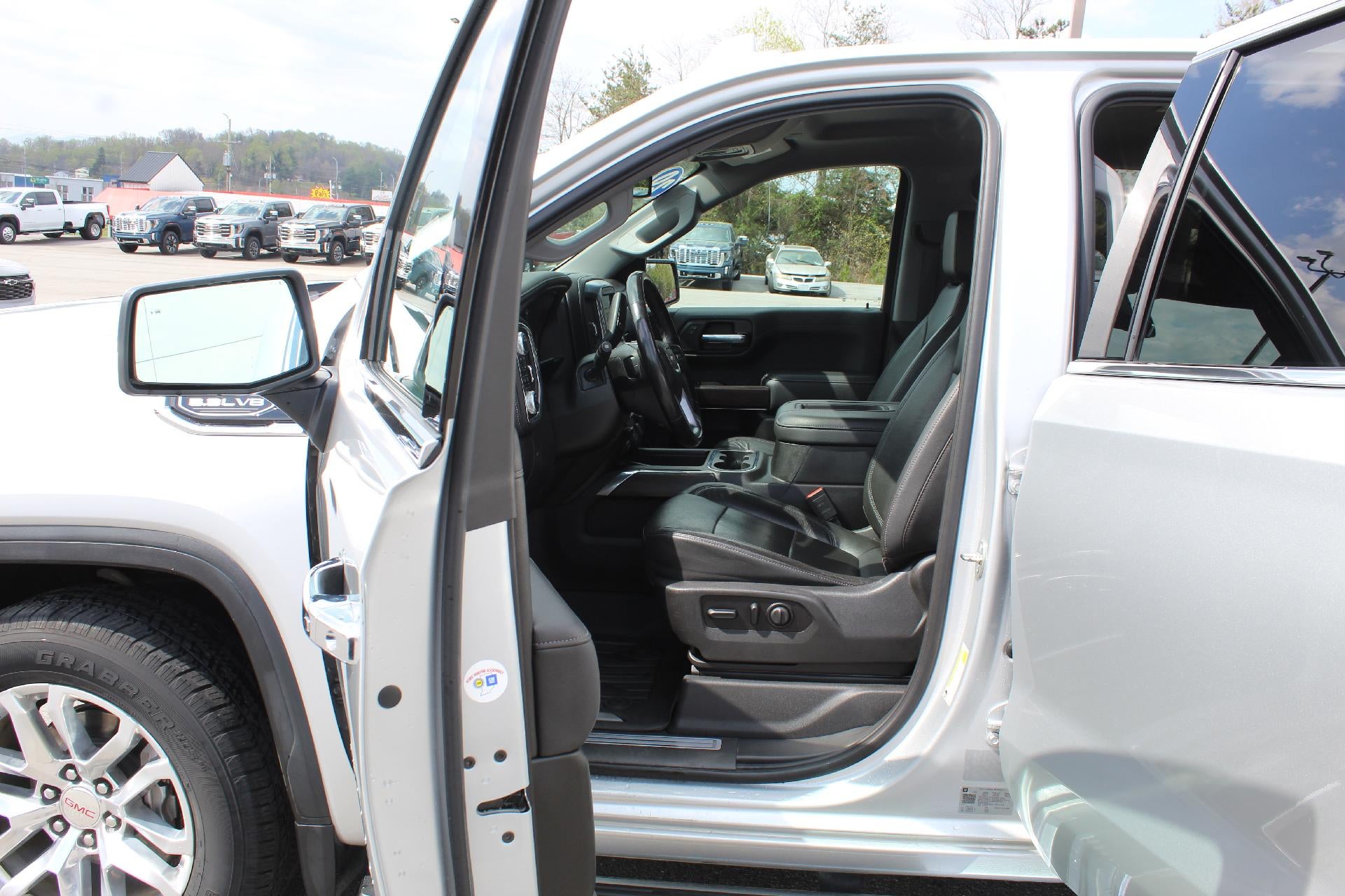 2020 GMC Sierra 1500 SLT