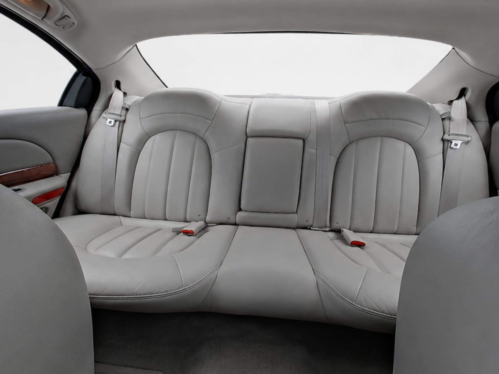 2004 Chrysler 300M Base