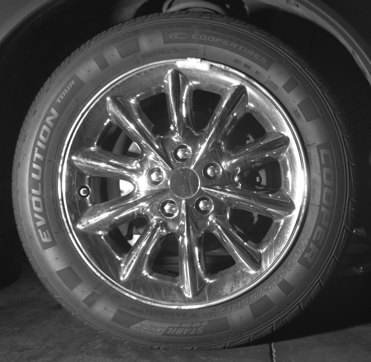 2004 Chrysler 300M Base