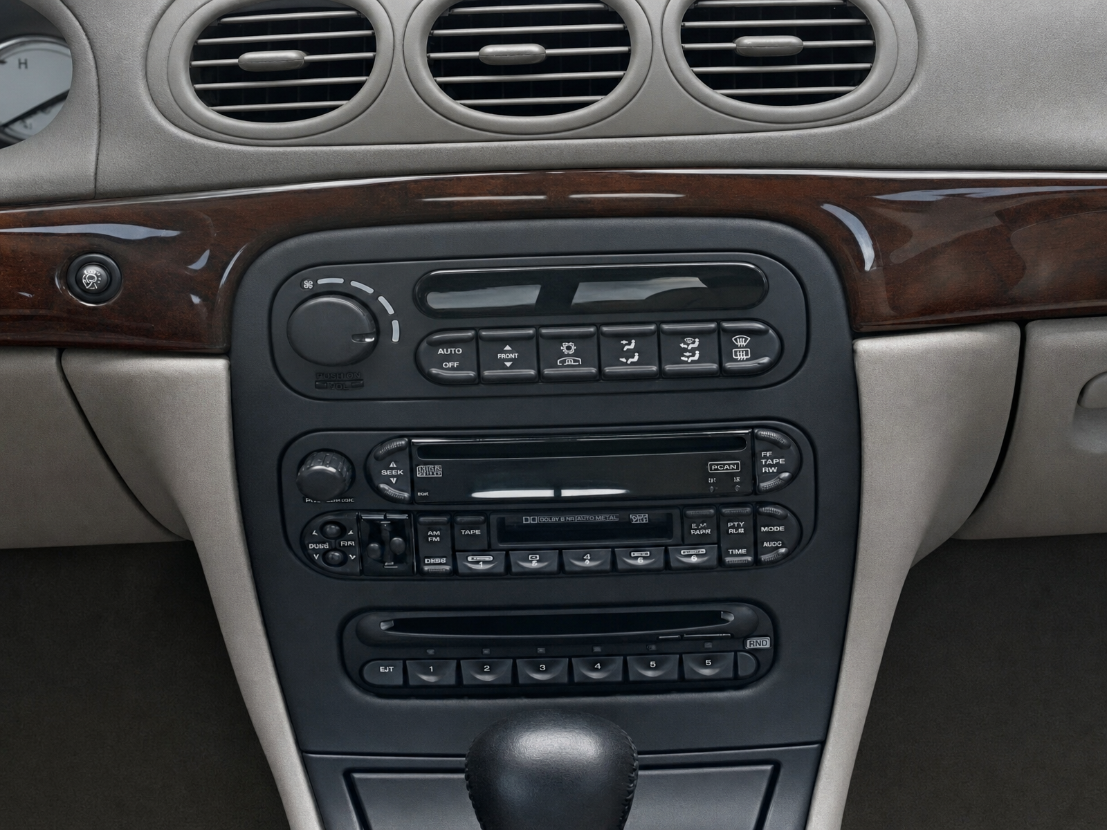 2004 Chrysler 300M Base