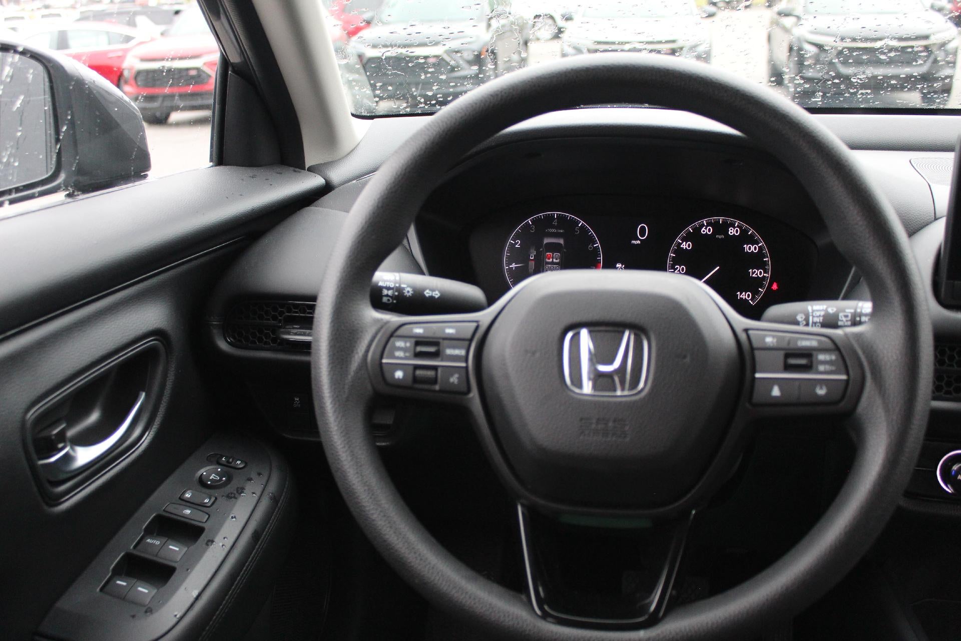 2025 Honda HR-V LX