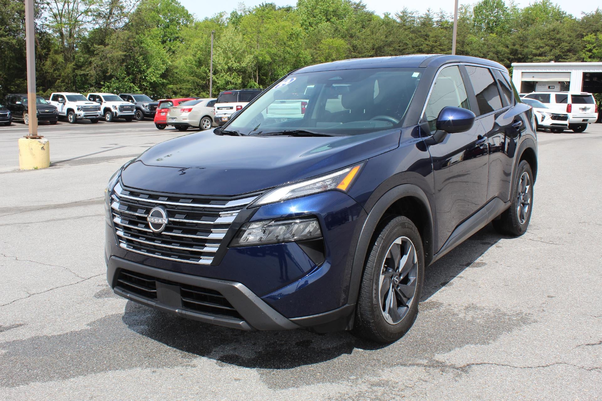 2024 Nissan Rogue SV